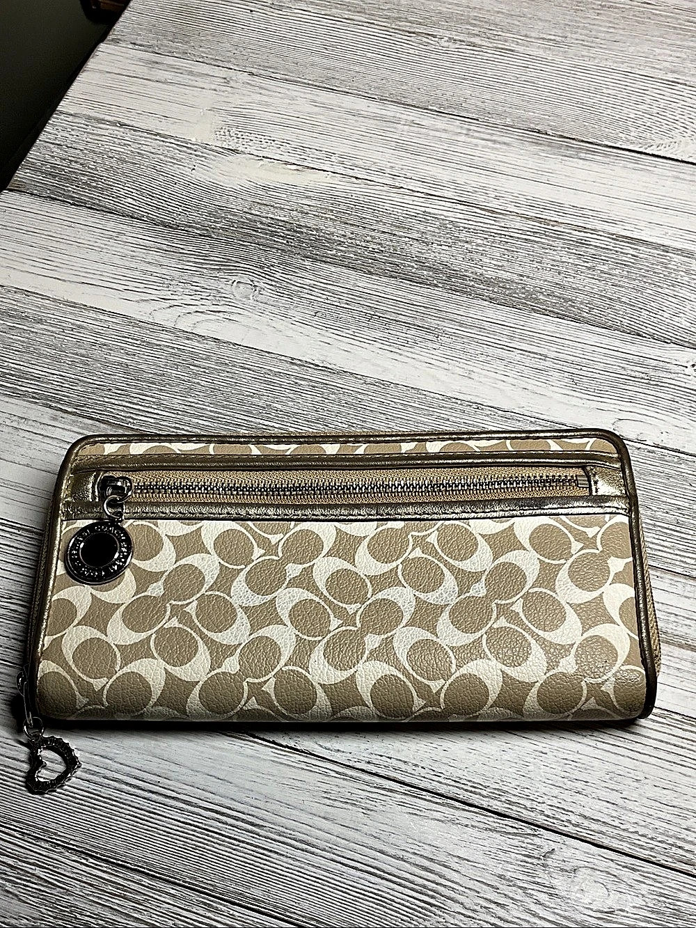 COACH Chelsea Signature Large Wallet leather with gold trim